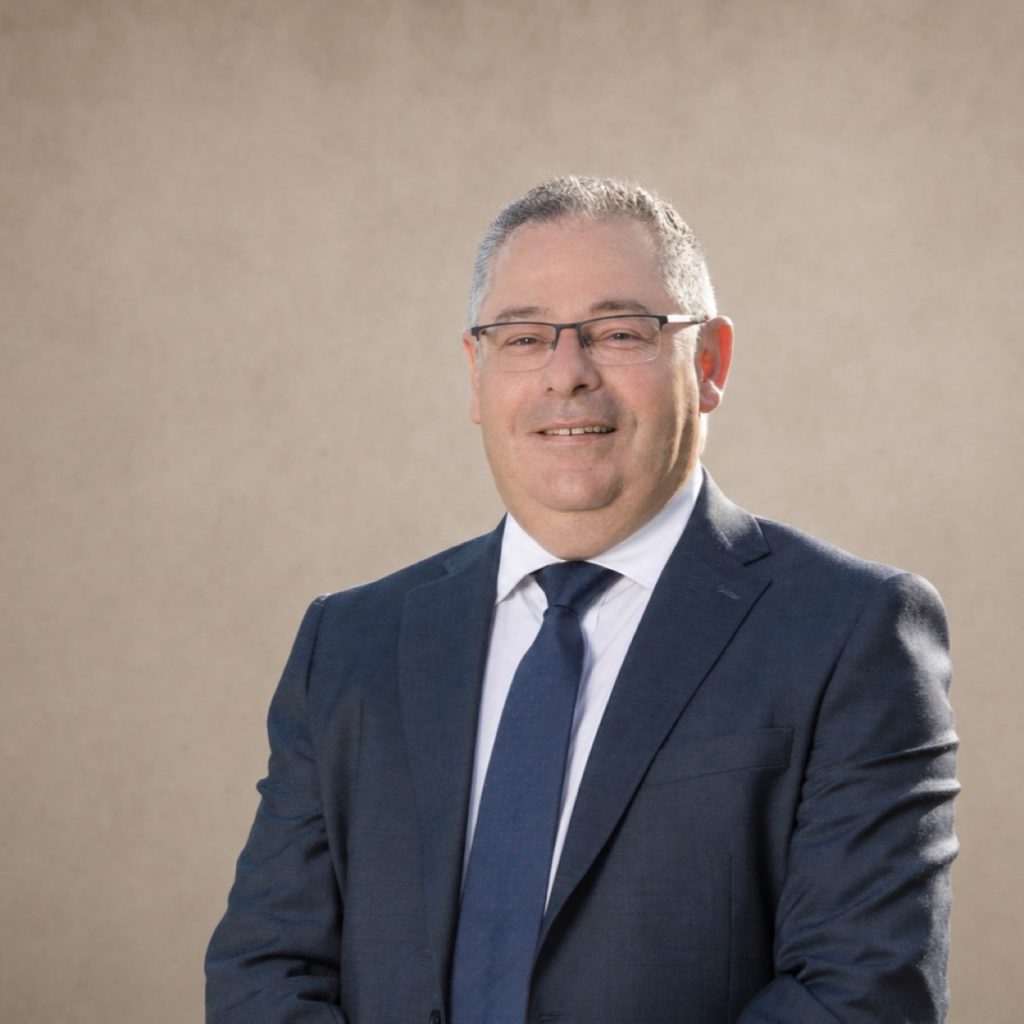 Michael Salvartsis